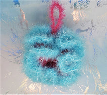 Load image into Gallery viewer, Coral Loofah
